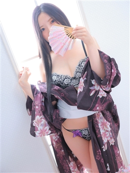 風俗 (ヘルス すすきの) YESグループ　華女 しおん ビッグデザイア