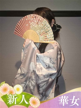 風俗 (ヘルス すすきの) YESグループ　華女 にいな ビッグデザイア